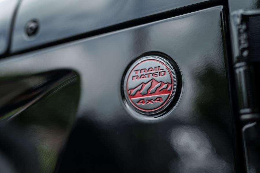 Детали экстерьера Jeep Wrangler Unlimited Rubicon (JL) 2019 года  (JP) (фото 13 из 18)